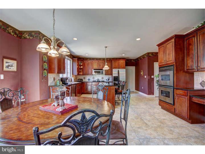 12 Matthew Court Cream Ridge, NJ 08514 - Photo 14 of 24