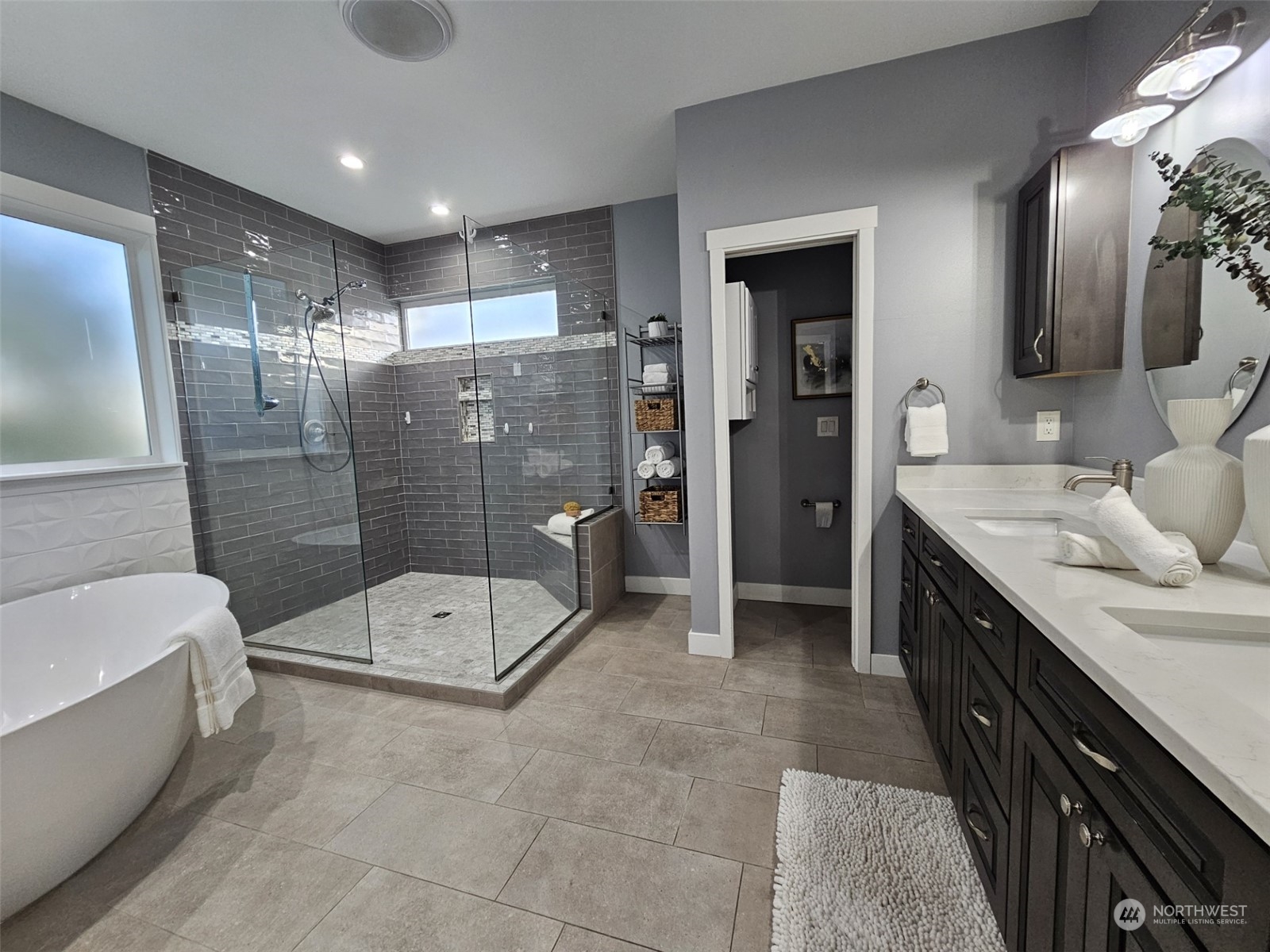 5905 Fairlawn Road Southwest Lakewood, WA 98499 - Photo 16 of 35 Gallery Image 16