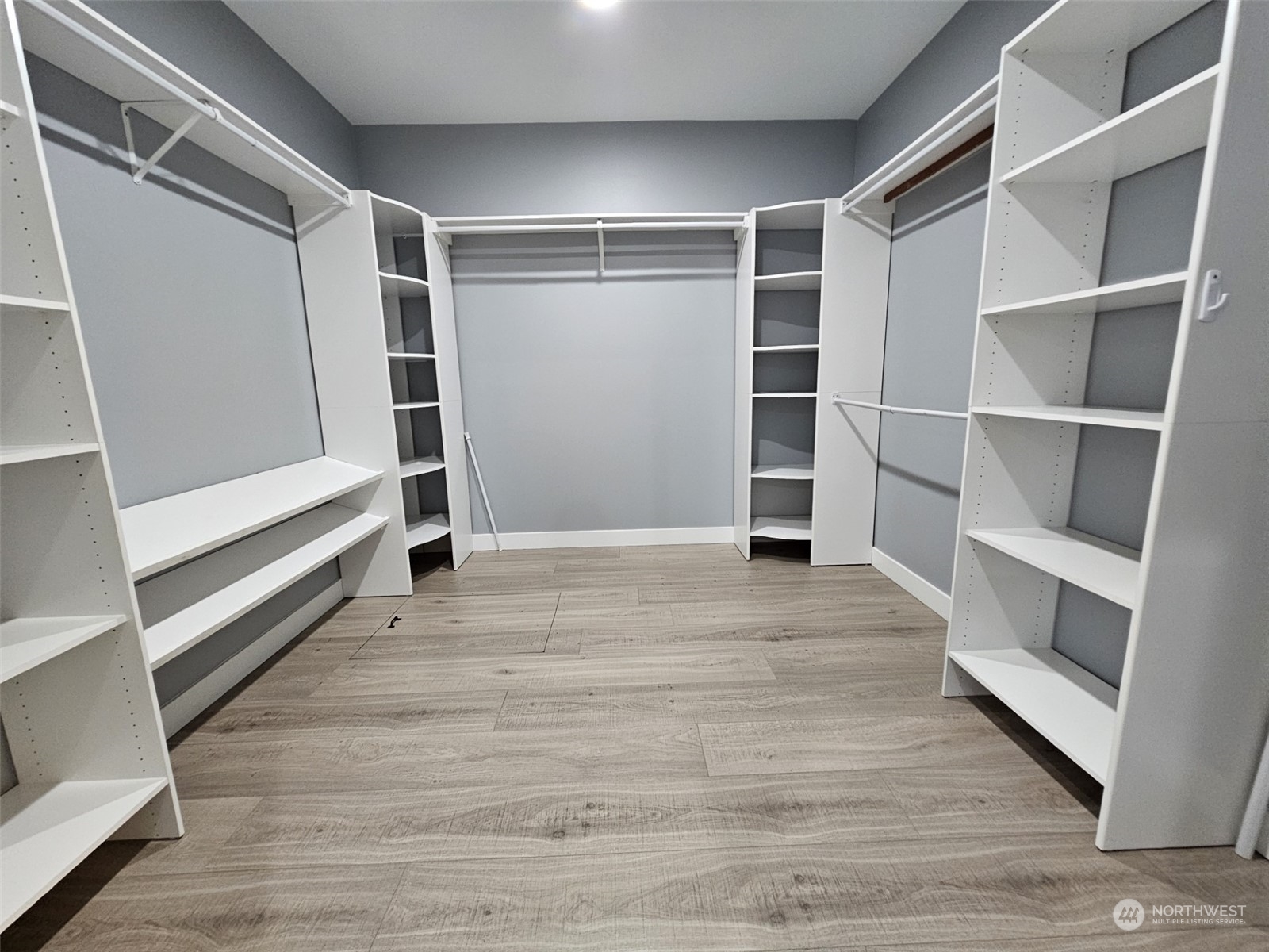 5905 Fairlawn Road Southwest Lakewood, WA 98499 - Photo 19 of 35 Gallery Image 19