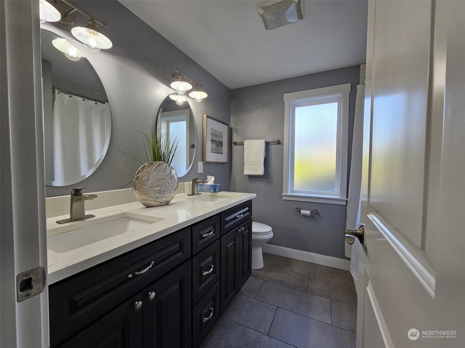 5905 Fairlawn Road Southwest Lakewood, WA 98499 - Photo 26 of 35 Gallery Image 26
