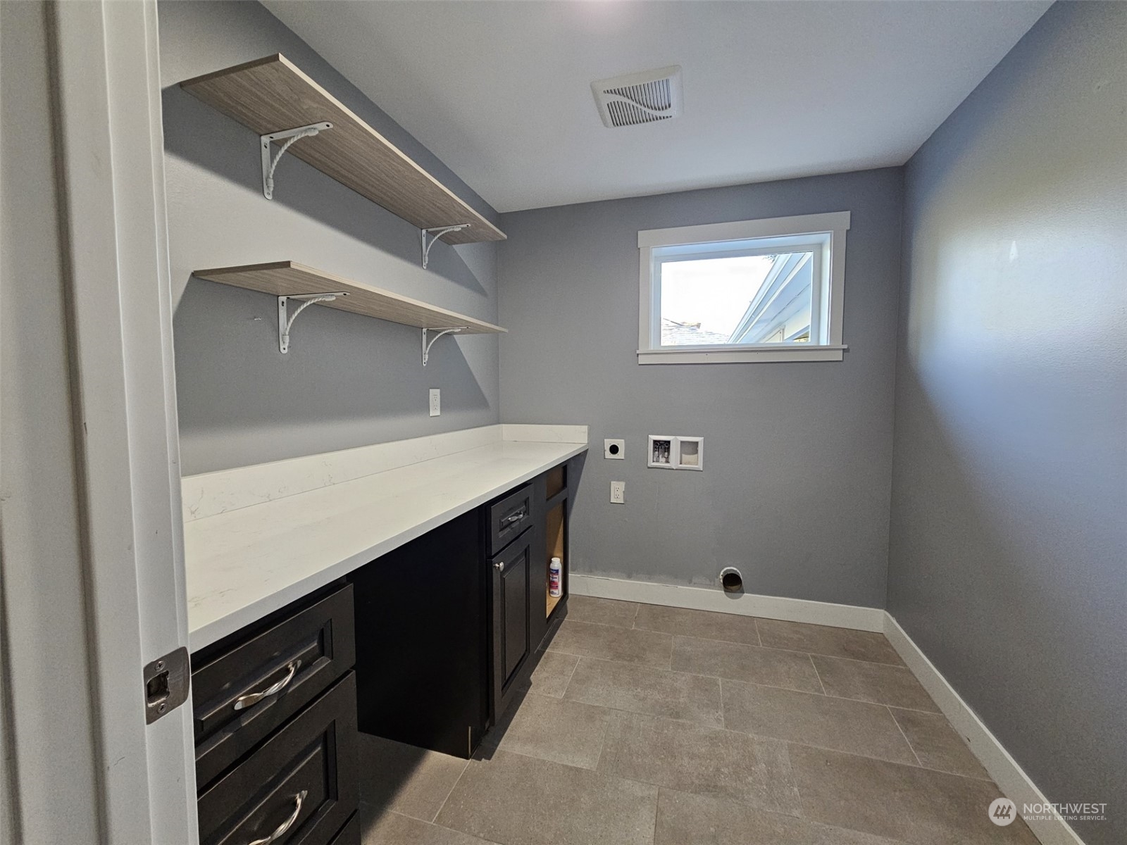 5905 Fairlawn Road Southwest Lakewood, WA 98499 - Photo 30 of 35 Gallery Image 30