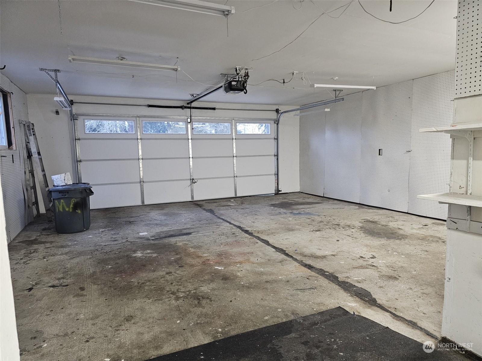 5905 Fairlawn Road Southwest Lakewood, WA 98499 - Photo 32 of 35 Gallery Image 32