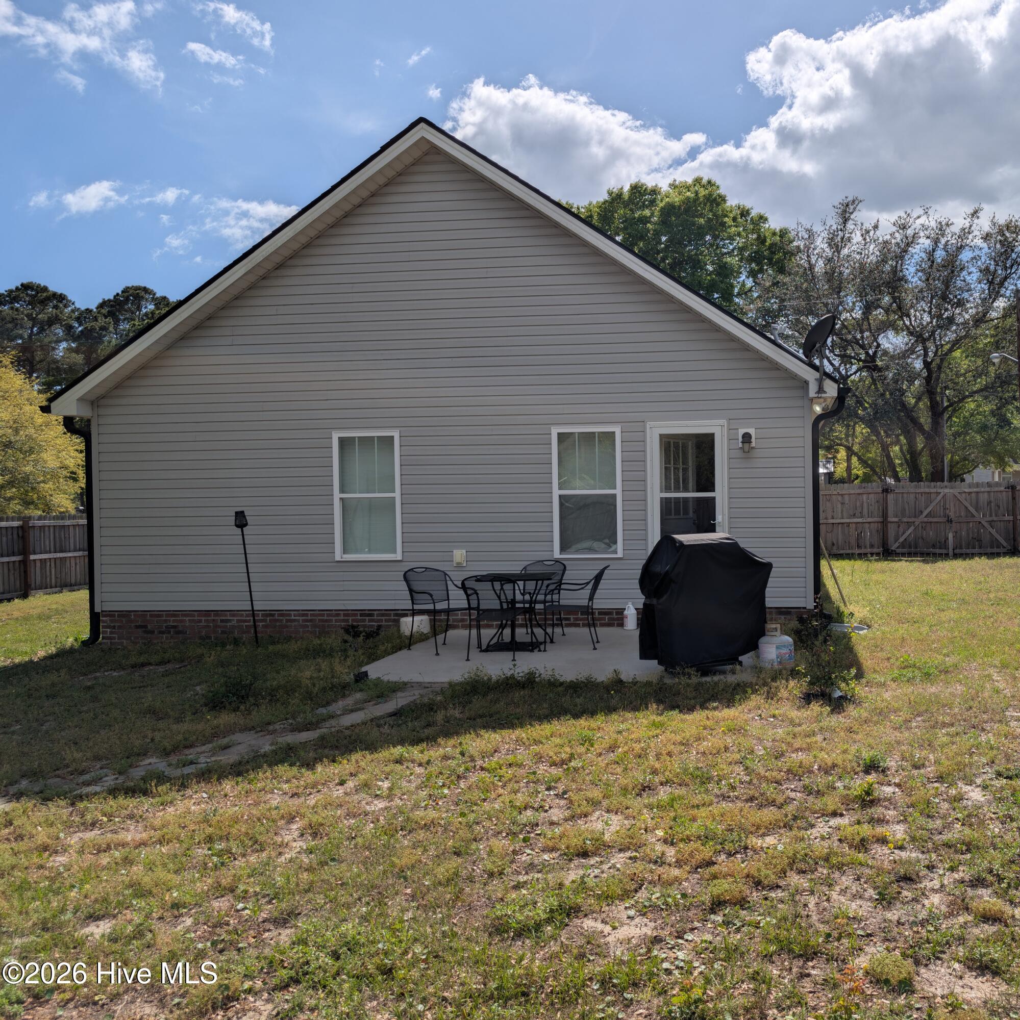 1086 Mille Avenue Southwest Calabash, NC 28467 - Photo 14 of 15 PXL_20260409_194851001 (4)