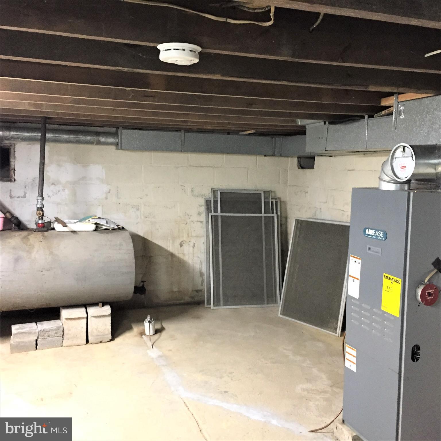 2009 Silver Lane Road Baltimore, MD 21221 - Photo 21 of 33 Basement
