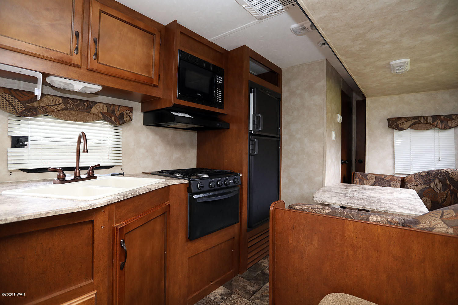 276 Rotten Road Equinunk, PA 18417 - Photo 35 of 45