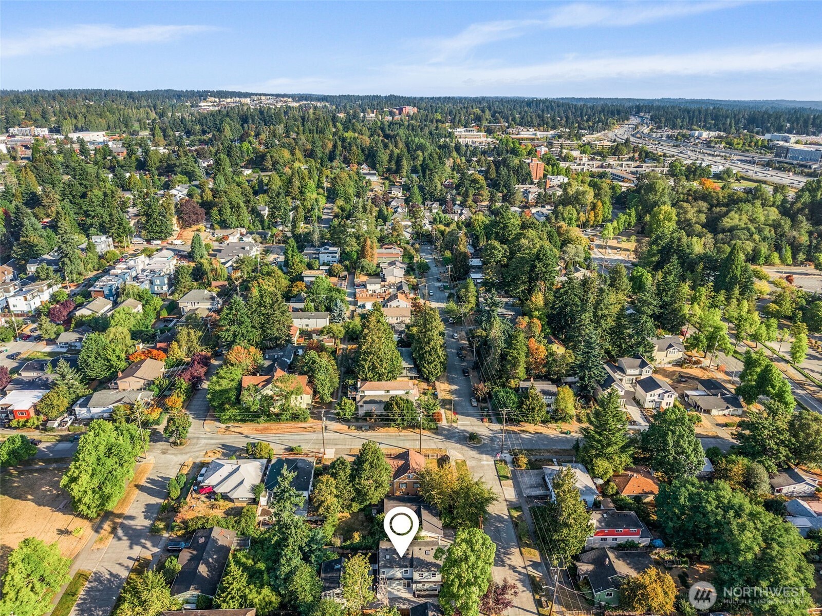 9547 Wallingford Avenue North Seattle, WA 98103 - Photo 38 of 39 an aerial view of multiple house