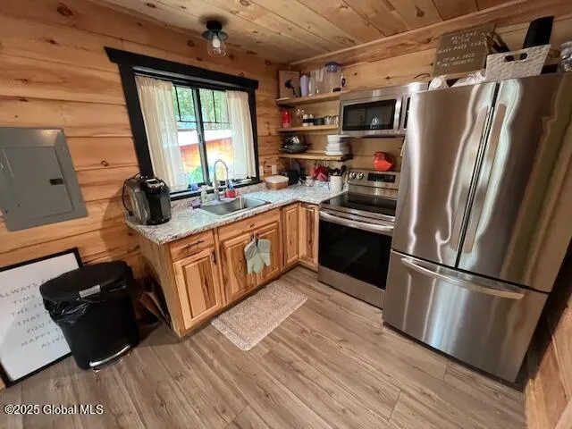 $295,000 | 15-17 Pine Road, Lake Luzerne, NY 12846