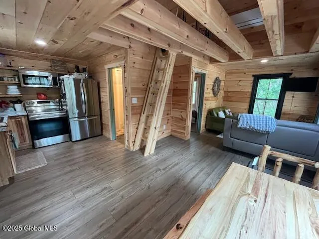 $295,000 | 15-17 Pine Road, Lake Luzerne, NY 12846