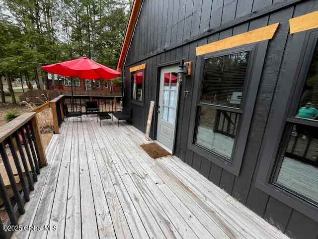 $295,000 | 15-17 Pine Road, Lake Luzerne, NY 12846