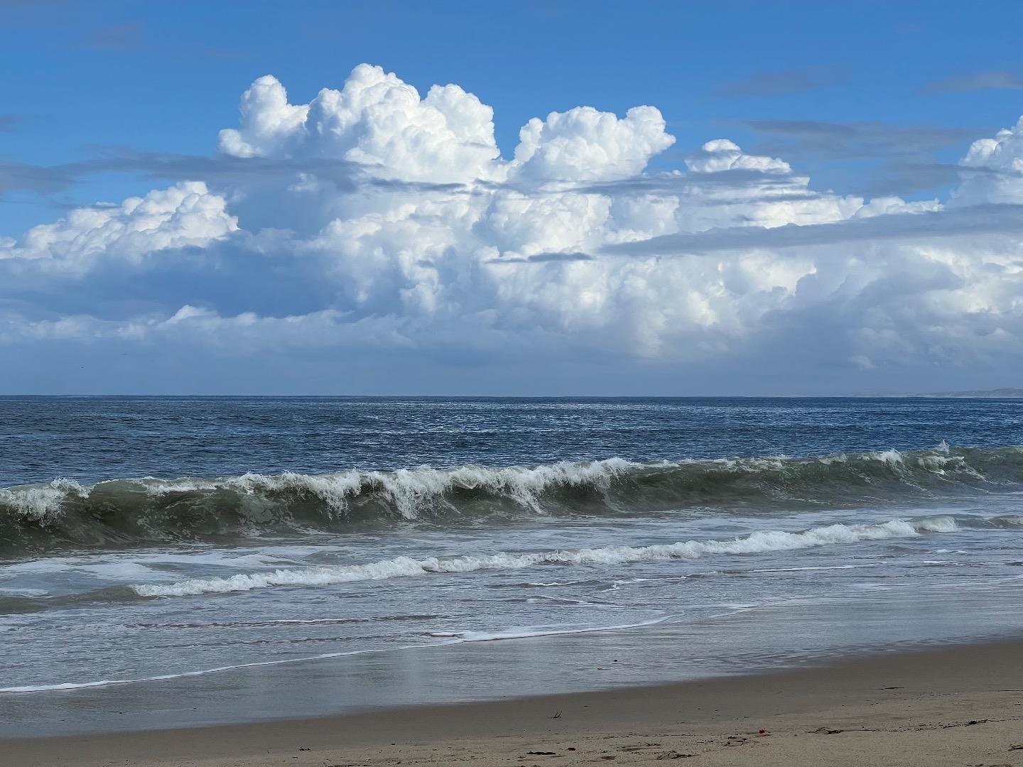 125 Surf Way, Unit 305 Monterey, CA 93940 - Photo 22 of 27