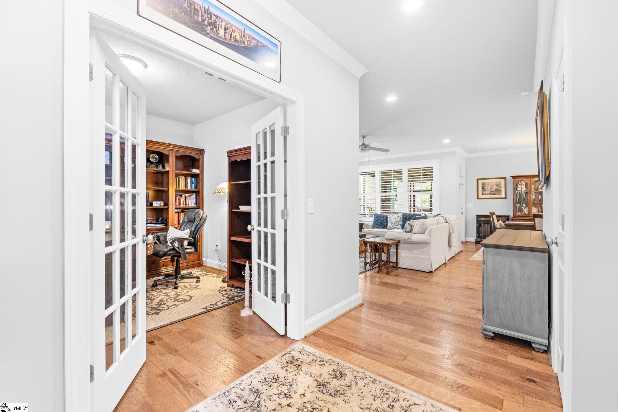 313 Maple Springs Drive Greer, SC 29651 - Photo 4 of 19