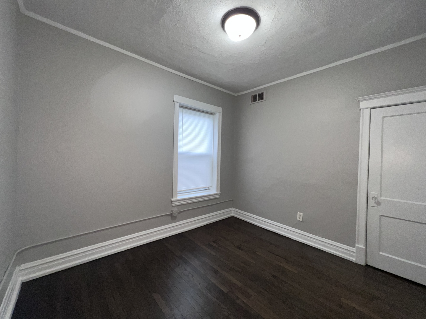 2707 East 78th Street, Unit 2W Chicago, IL 60649 - Photo 18 of 34