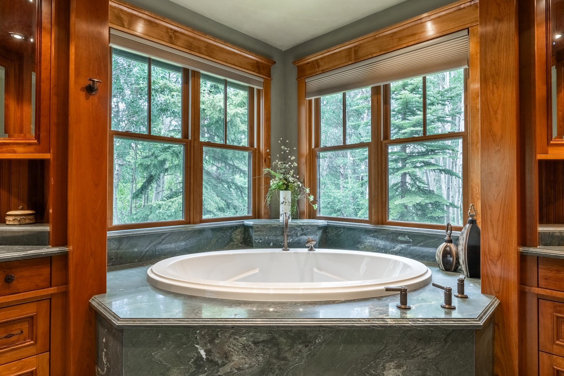 18 Alexander Lane Mammoth Lakes, CA 93546 - Photo 15 of 50