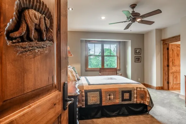 $6,599,000 | 18 Alexander Lane, Mammoth Lakes, CA 93546