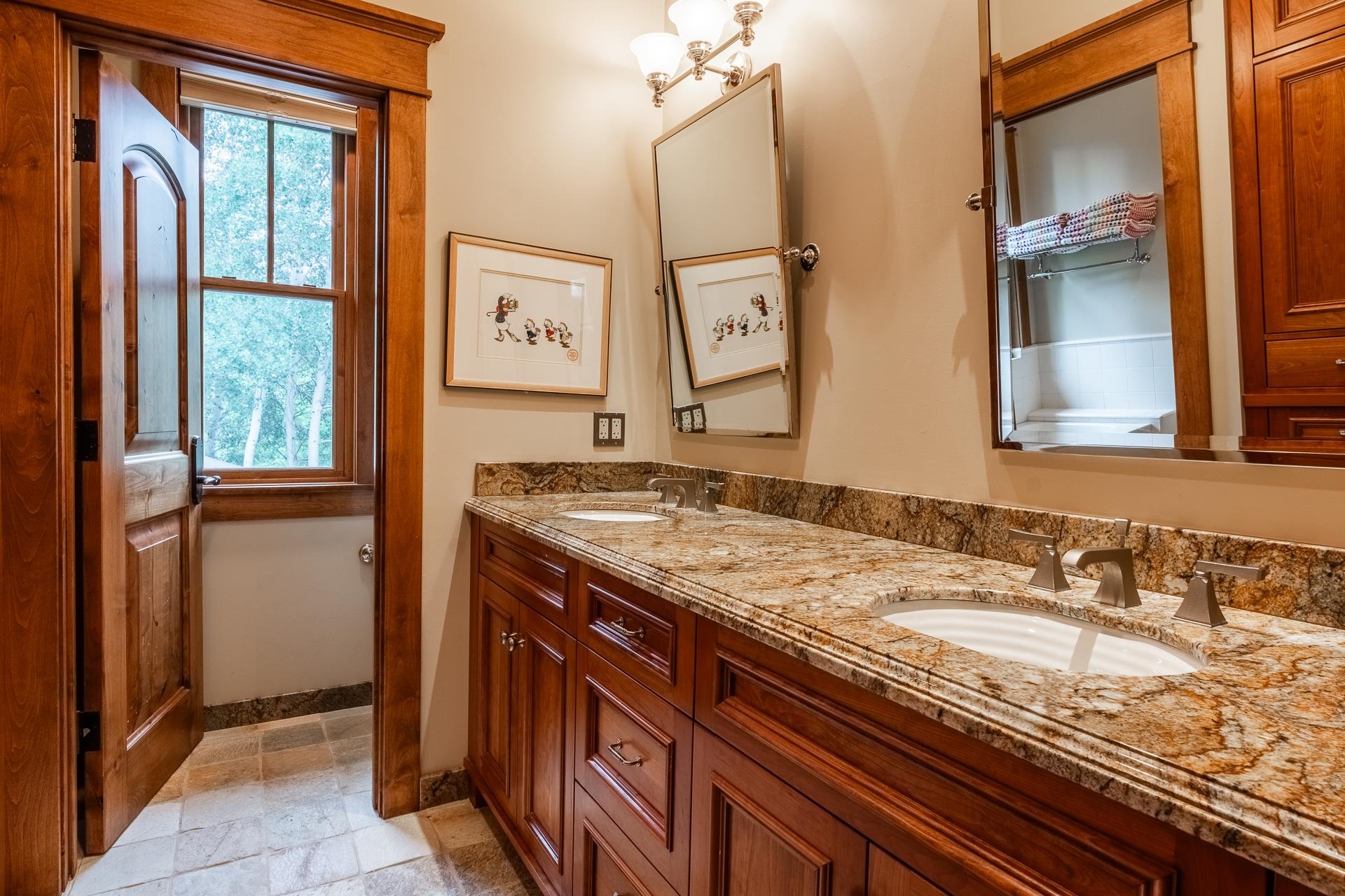 18 Alexander Lane Mammoth Lakes, CA 93546 - Photo 31 of 50