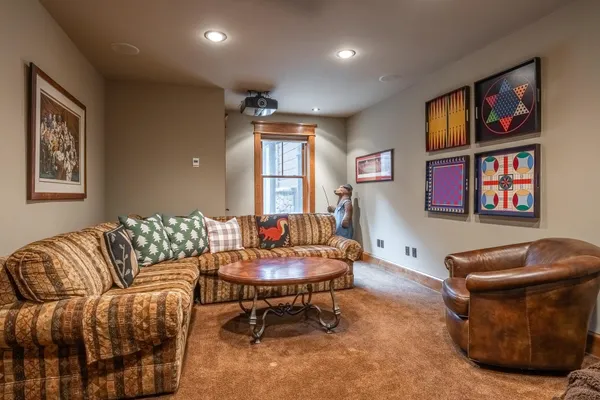 $6,599,000 | 18 Alexander Lane, Mammoth Lakes, CA 93546