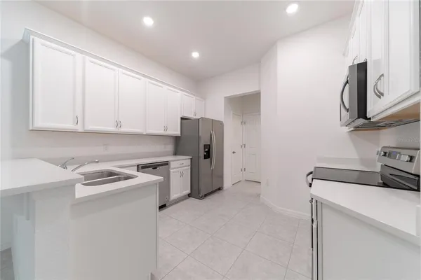 $2,850 | 15062 Guava Bay Drive, Winter Garden, FL 34787