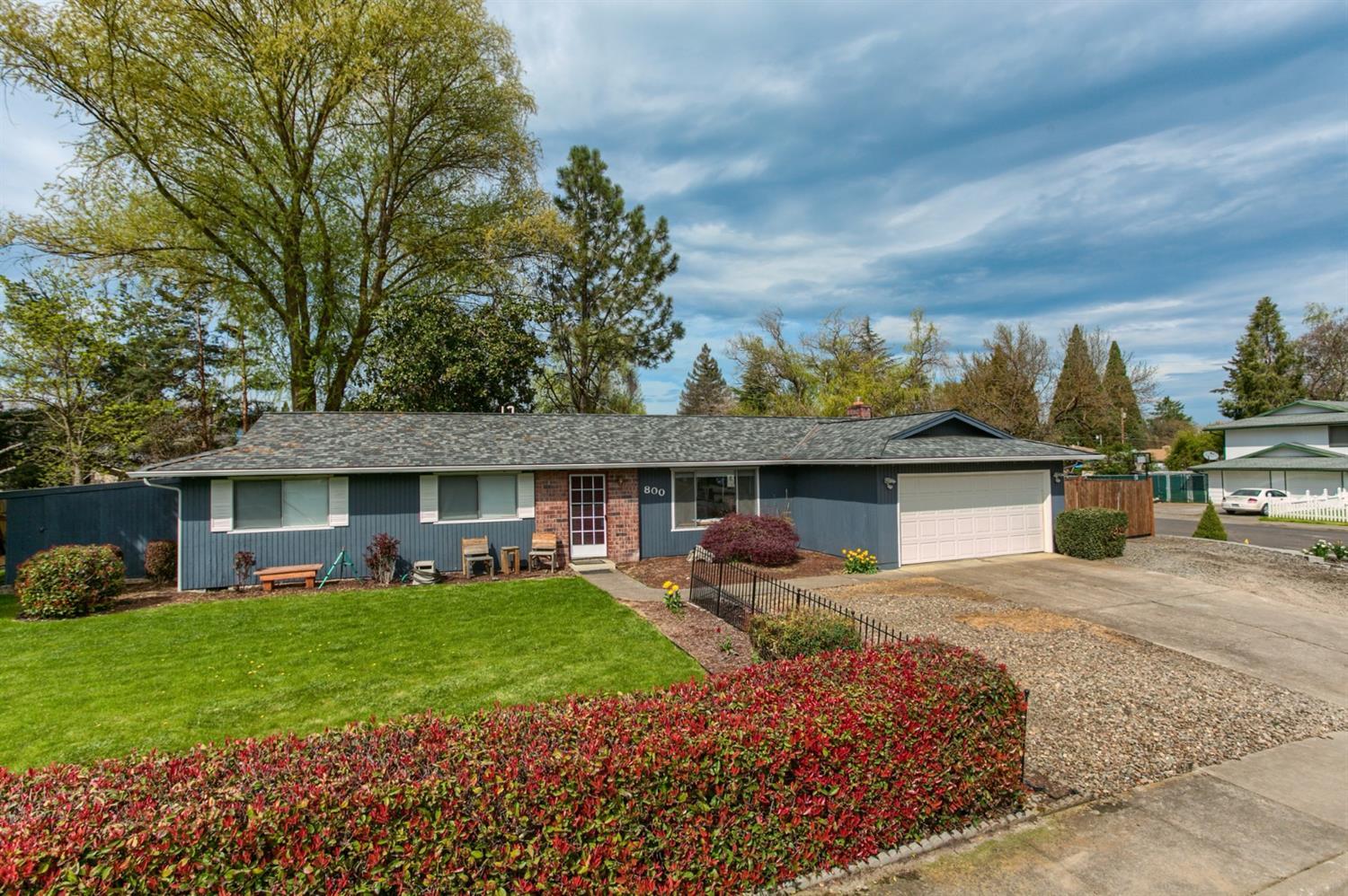 800 Freeman Road Central Point, OR 97502 - Photo 2 of 35 Additional Photo