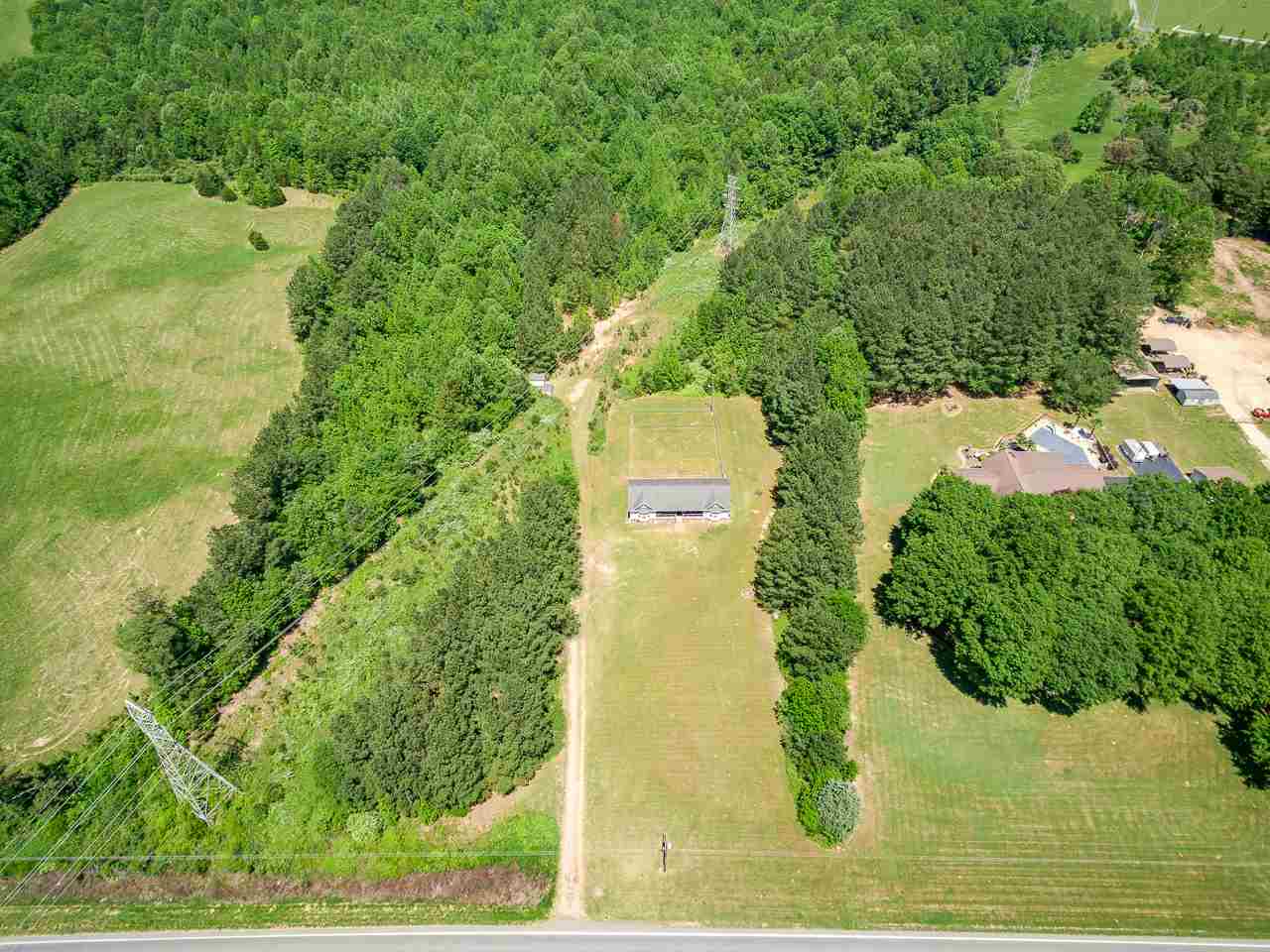 1609 Cross Anchor Road Woodruff, SC 29388 - Photo 3 of 28 Gallery Image 3