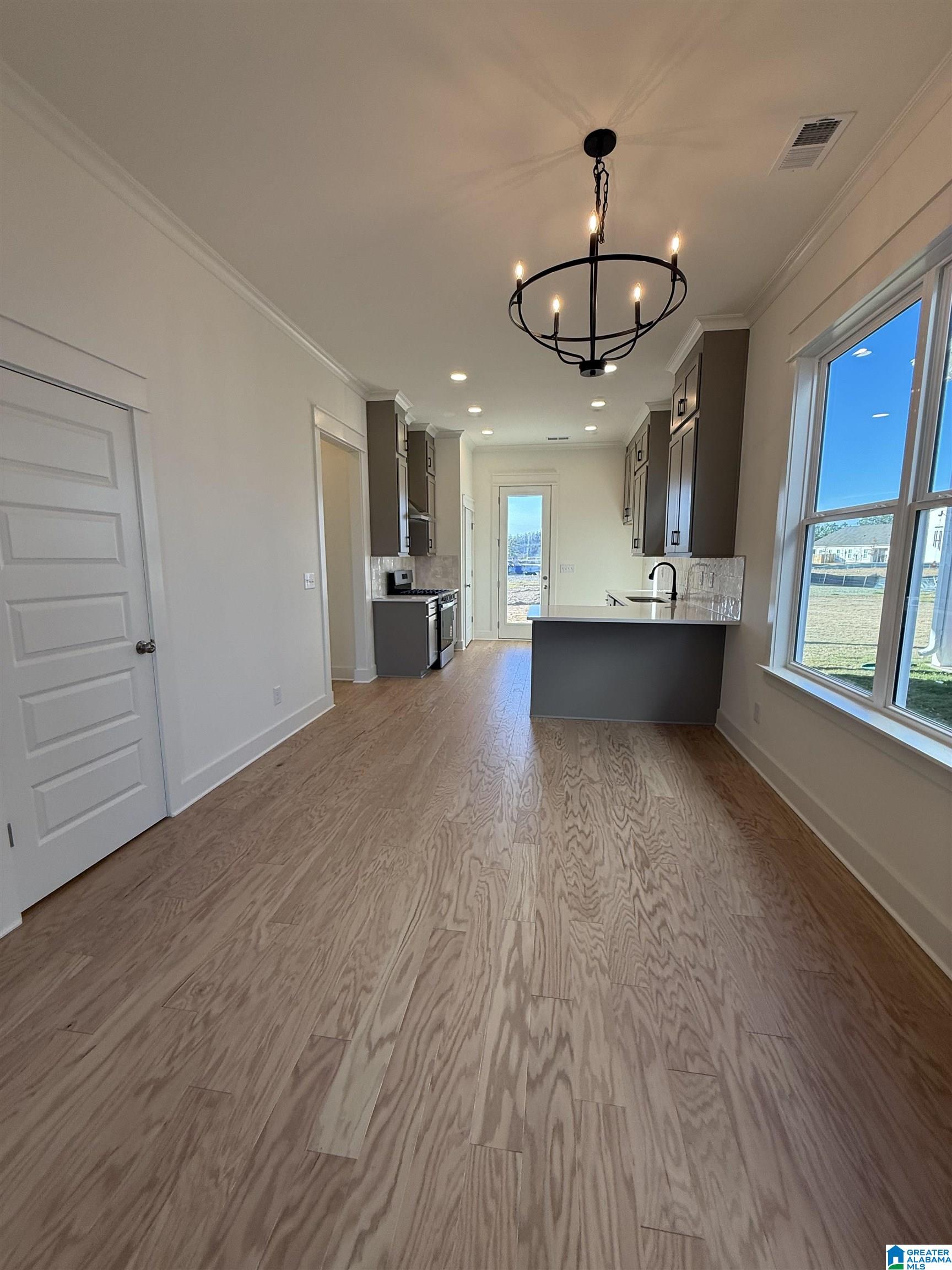 356 Huntley Rdg Bend Pelham, AL 35124 - Photo 5 of 28