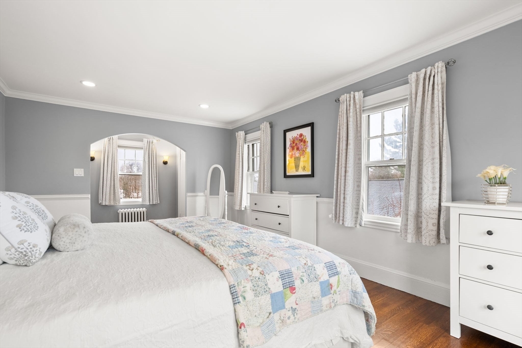39 Oak Ridge Road Medford, MA 02155 - Photo 25 of 40