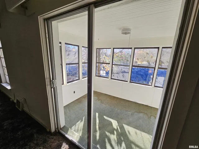 $68,500 | 1604 Salem Road, Mount Vernon, IL 62864