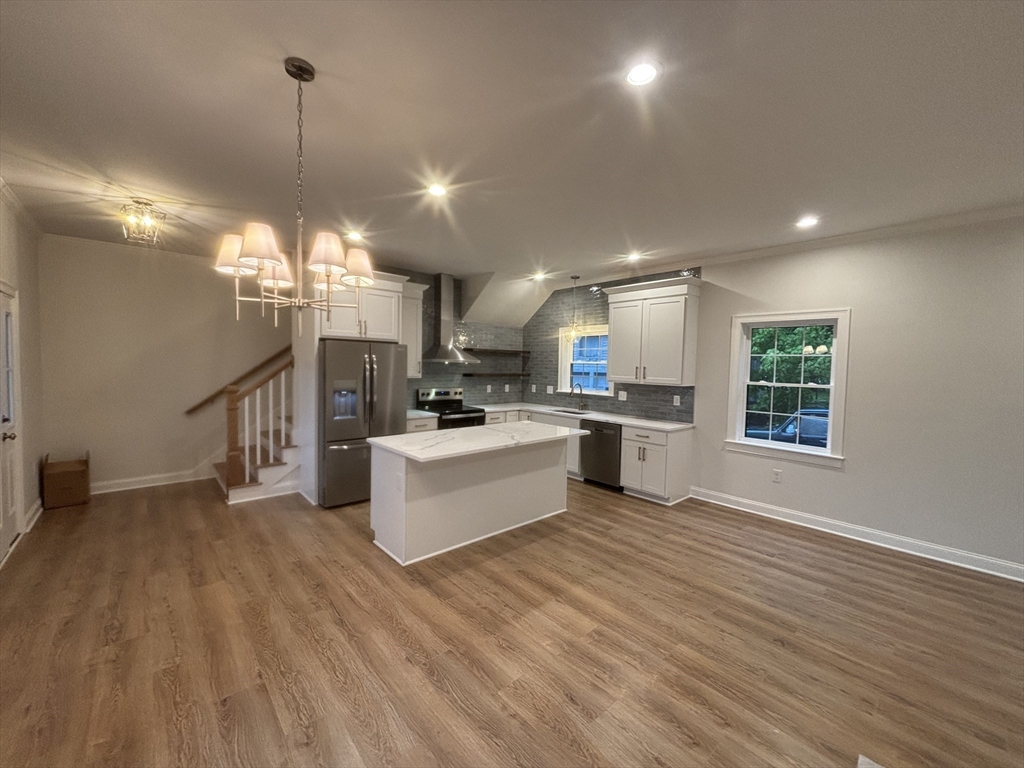 72 Prospect Street, Unit 4 Clinton, MA 01510 - Photo 4 of 18