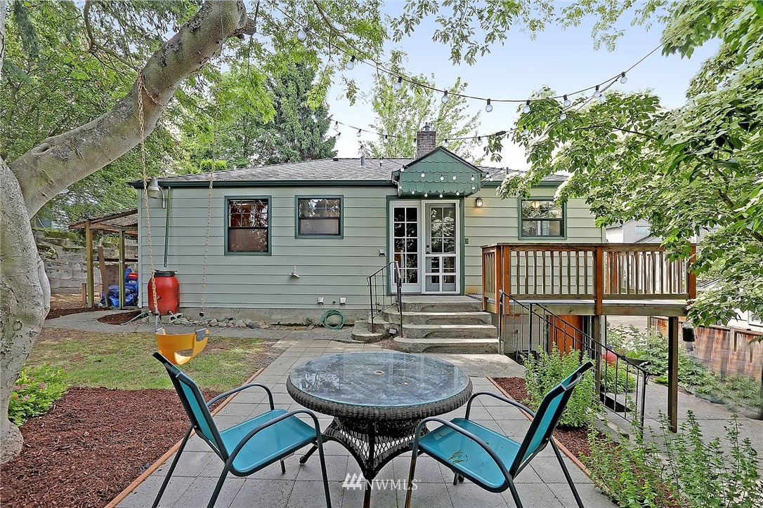 3912 Southwest Austin Street Seattle, WA 98136 - Photo 13 of 17 Gallery Image 13
