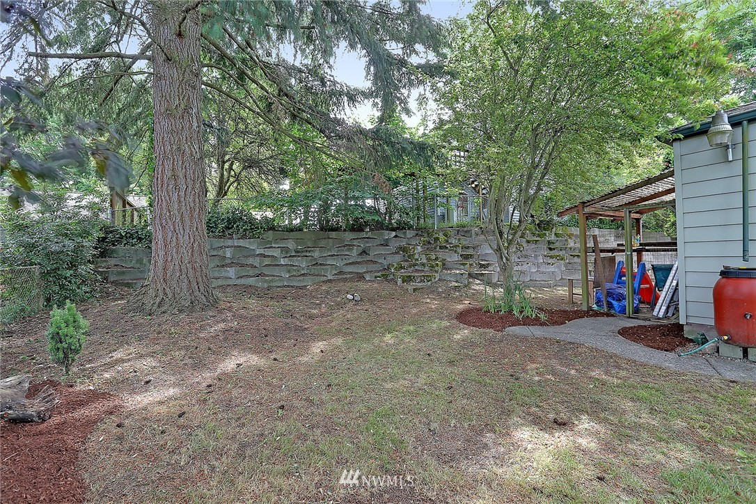 3912 Southwest Austin Street Seattle, WA 98136 - Photo 16 of 17 Gallery Image 16