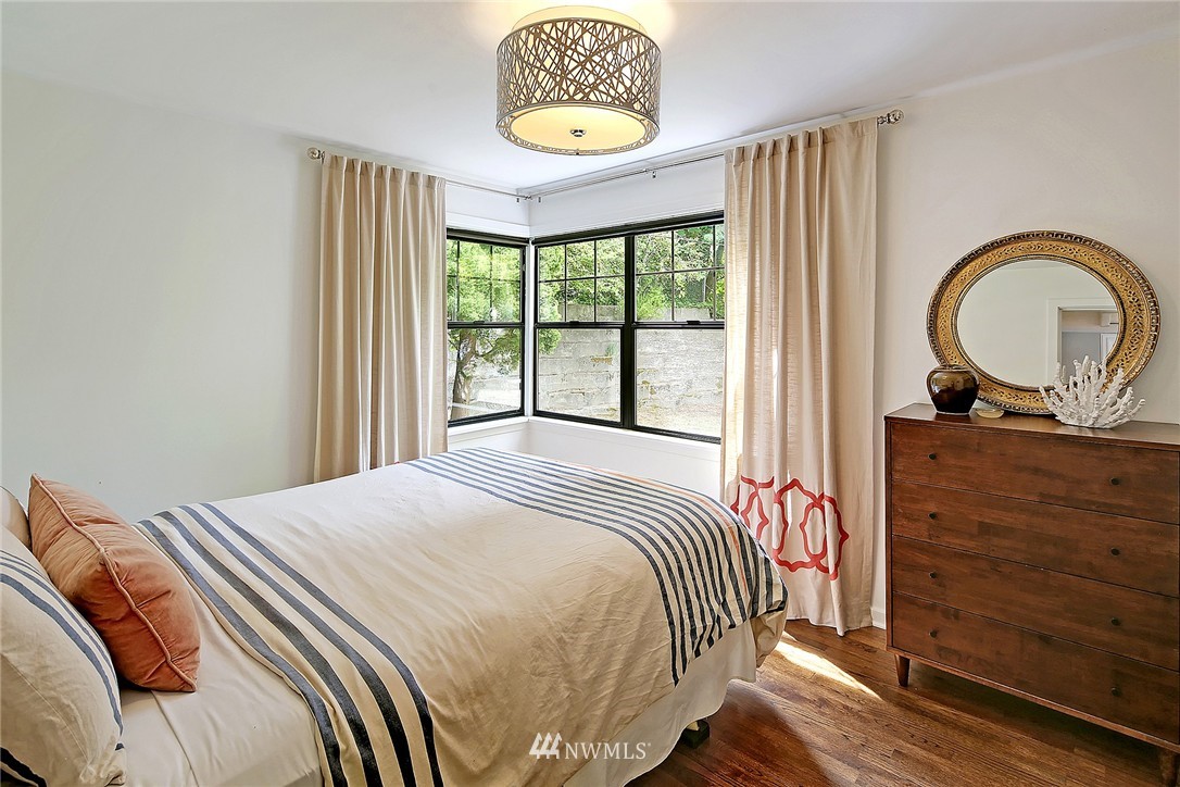 3912 Southwest Austin Street Seattle, WA 98136 - Photo 10 of 17 Gallery Image 10