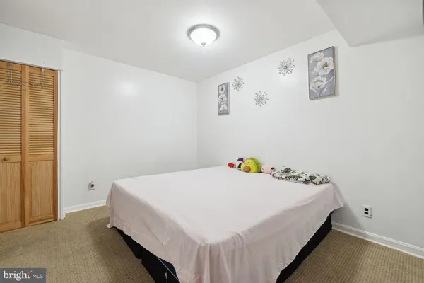 $390,000 | 13089 Open Hearth Way, Germantown, MD 20874