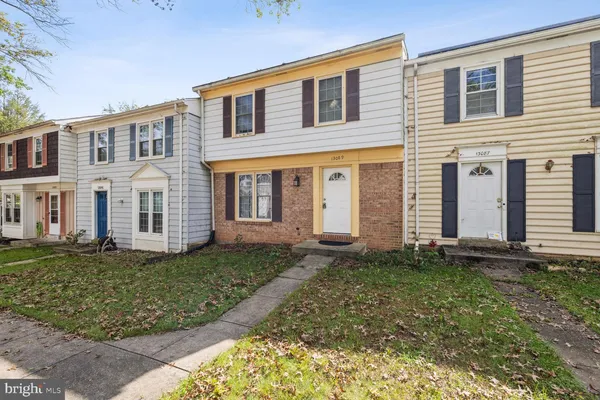 $390,000 | 13089 Open Hearth Way, Germantown, MD 20874
