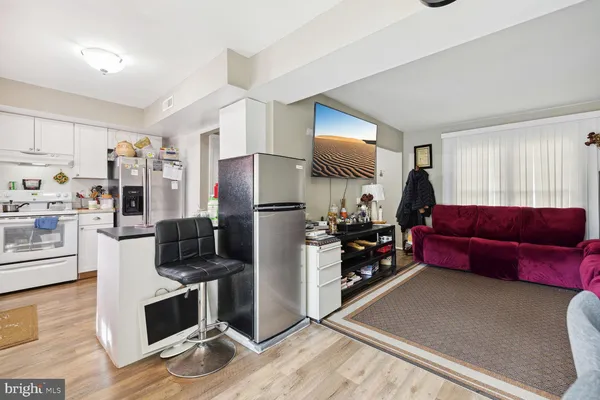 $390,000 | 13089 Open Hearth Way, Germantown, MD 20874