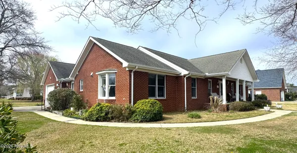 $545,000 | 1601 River Bluff Road, Morehead City, NC 28557