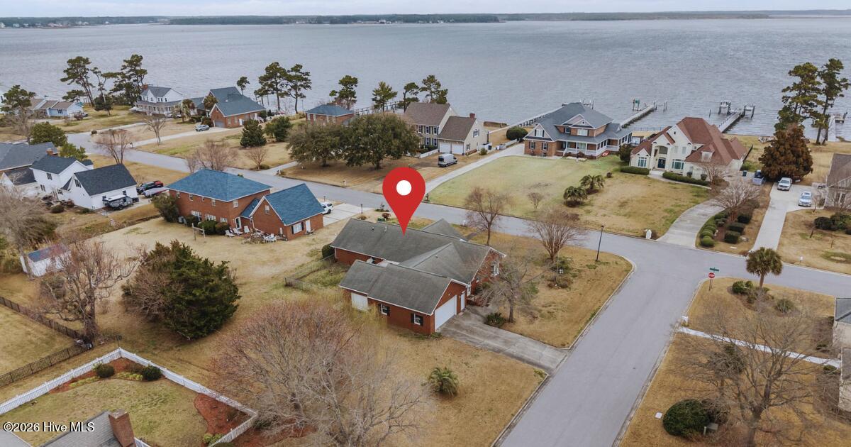 1601 River Bluff Road Morehead City, NC 28557 - Photo 2 of 44 2nd row in South Shores
