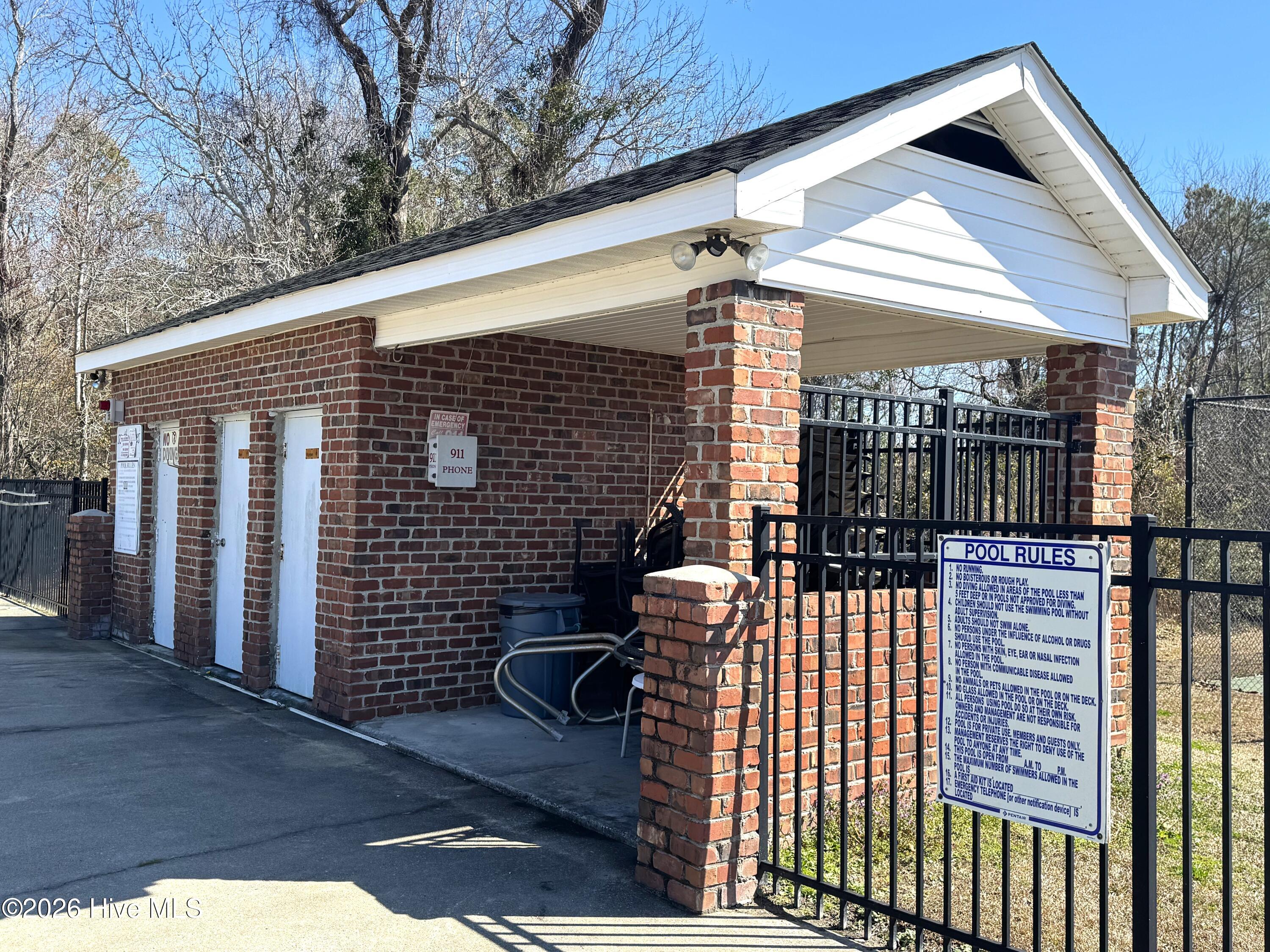 1601 River Bluff Road Morehead City, NC 28557 - Photo 28 of 44 South Shores Pool