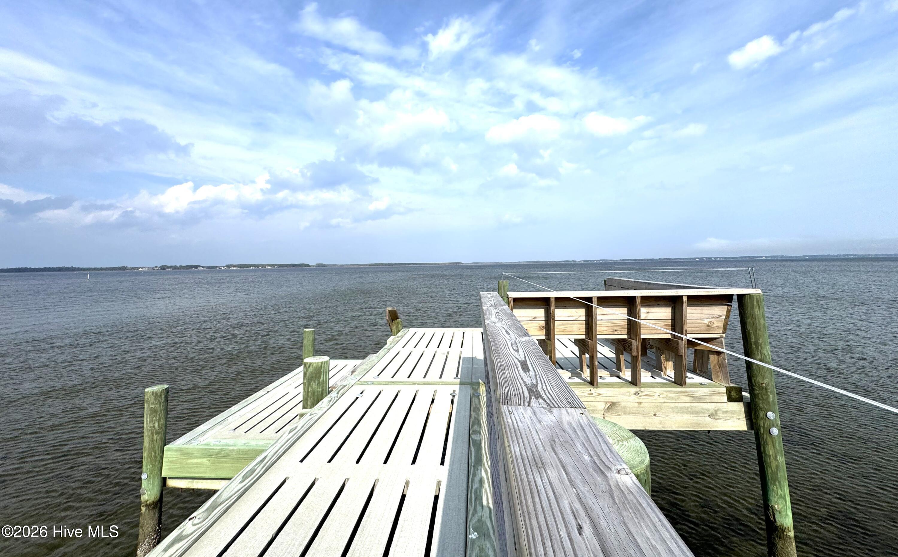 1601 River Bluff Road Morehead City, NC 28557 - Photo 3 of 44 South Shores water access for residents only.