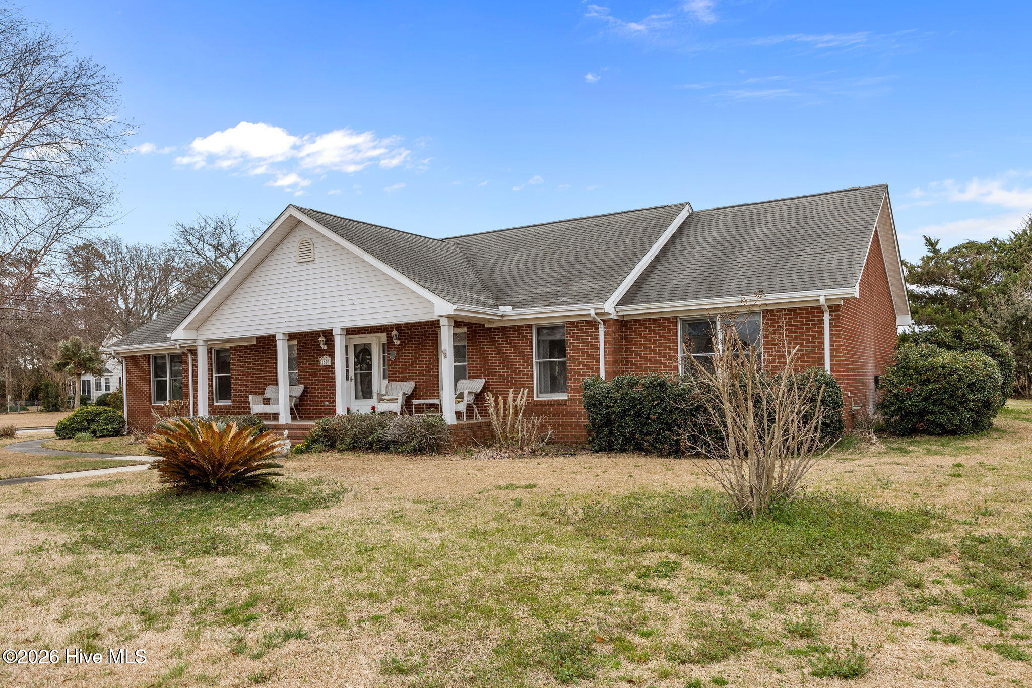 1601 River Bluff Road Morehead City, NC 28557 - Photo 39 of 44 Morehead City Home for Sale (49)