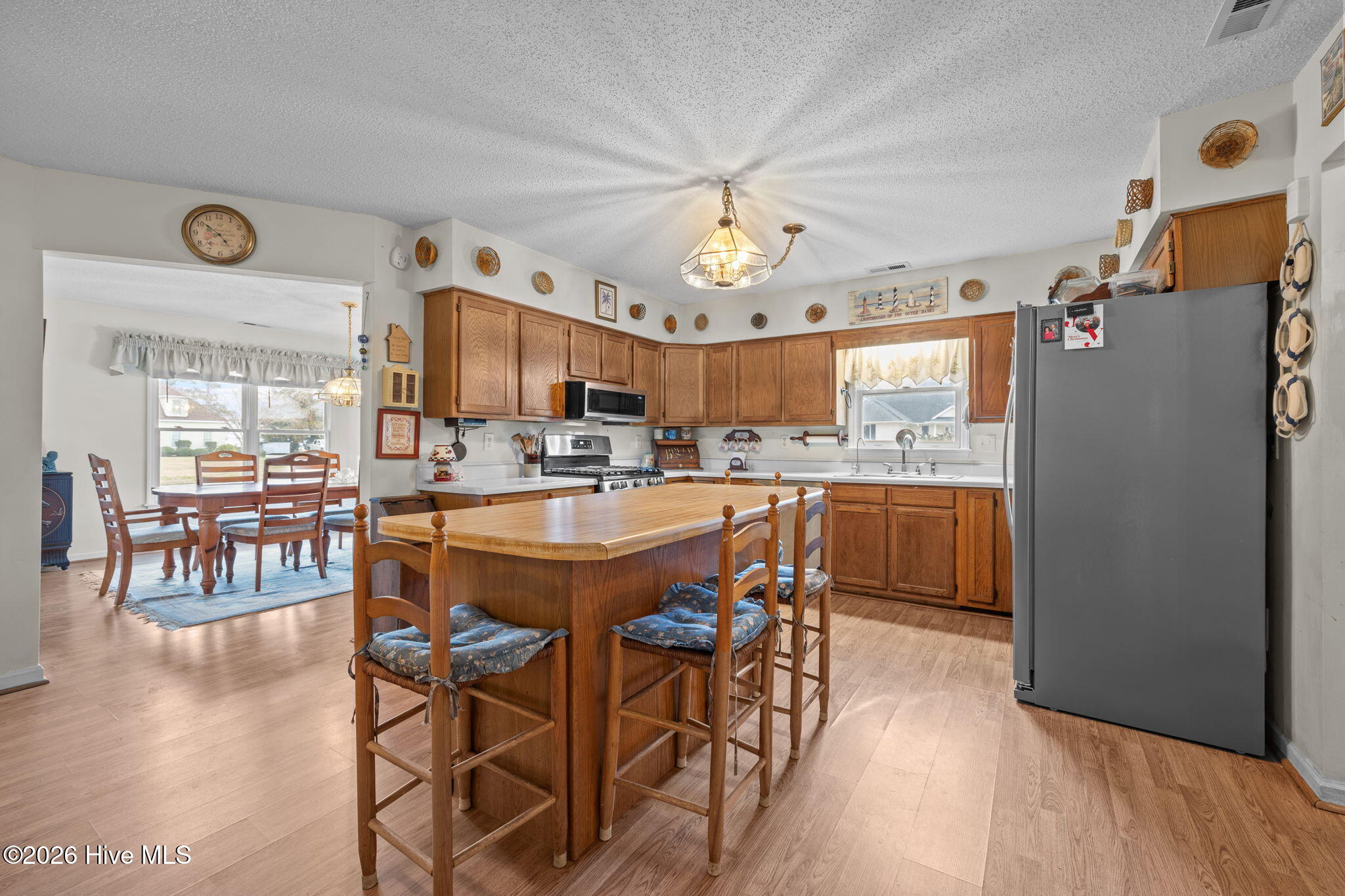 1601 River Bluff Road Morehead City, NC 28557 - Photo 4 of 44 Open space perfect for gatherings