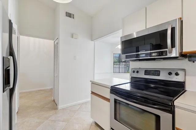 $2,200 | 5942 Parkwalk Circle West, Boynton Beach, FL 33472