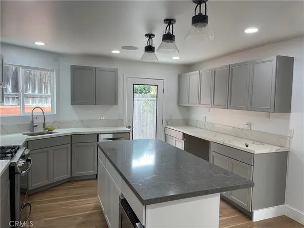$5,895 | 35062 Camino Capistrano, Dana Point, CA 92624