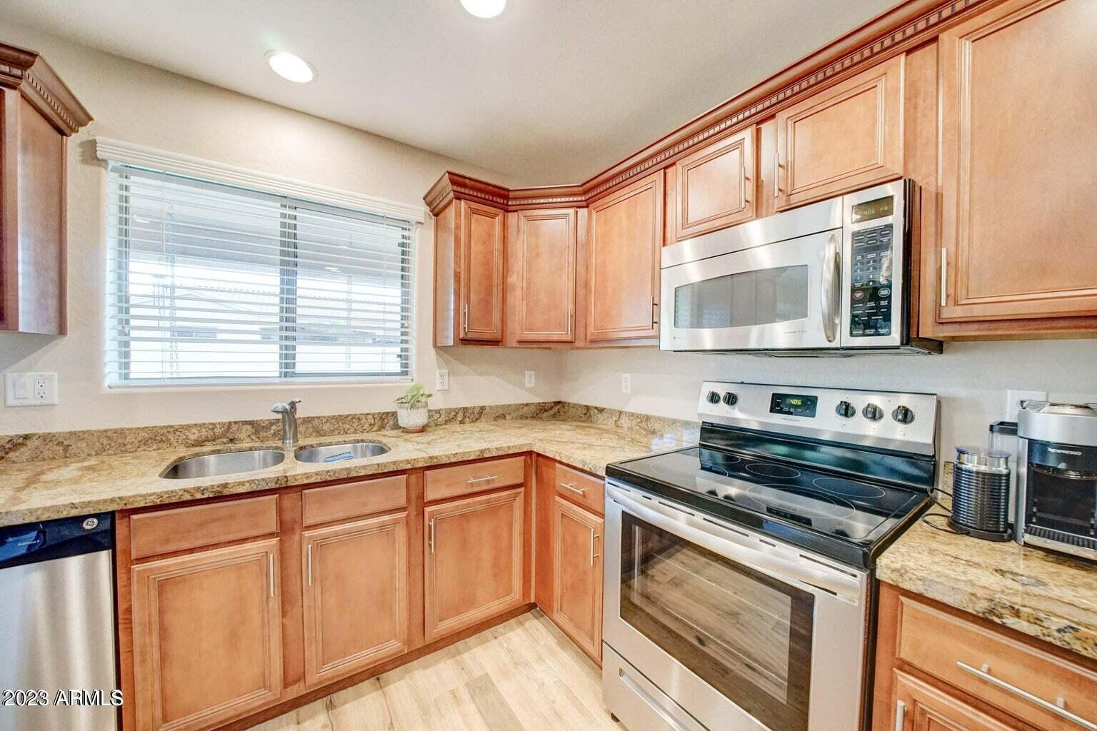 3563 East Blue Ridge Way Gilbert, AZ 85298 - Photo 8 of 29 Photo #8