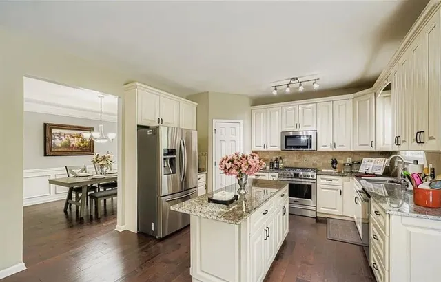 $2,600 | 1015 Pebble Creek Trail, Suwanee, GA 30024