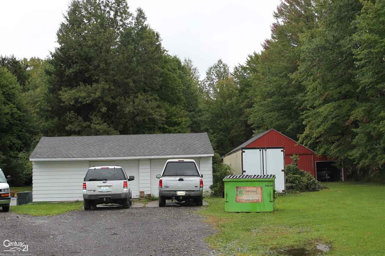 8071 Morrow Road Algonac, MI 48001 - Photo 3 of 19 50056002-2.JPG