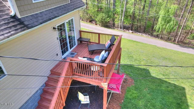 $374,999 | 712 Lake Point Drive, Piney Flats, TN 37686