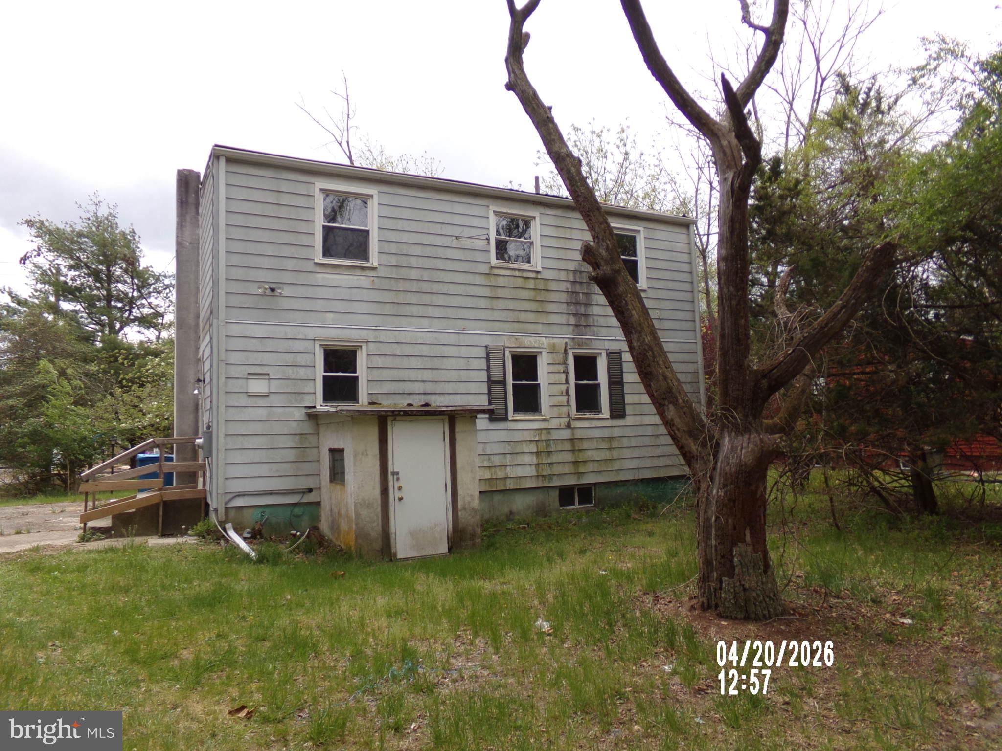 682 Jackson Road Atco, NJ 08004 - Photo 19 of 19 Weathered charm in a tranquil setting.