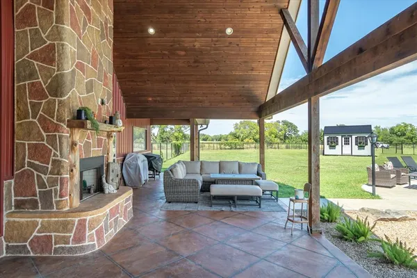 $1,025,000 | 2802 Vz County Road 2112, Wills Point, TX 75169