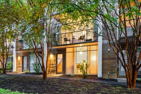 $1,095,000 | 2301 South 5th Street, Unit 11, Austin, TX 78704