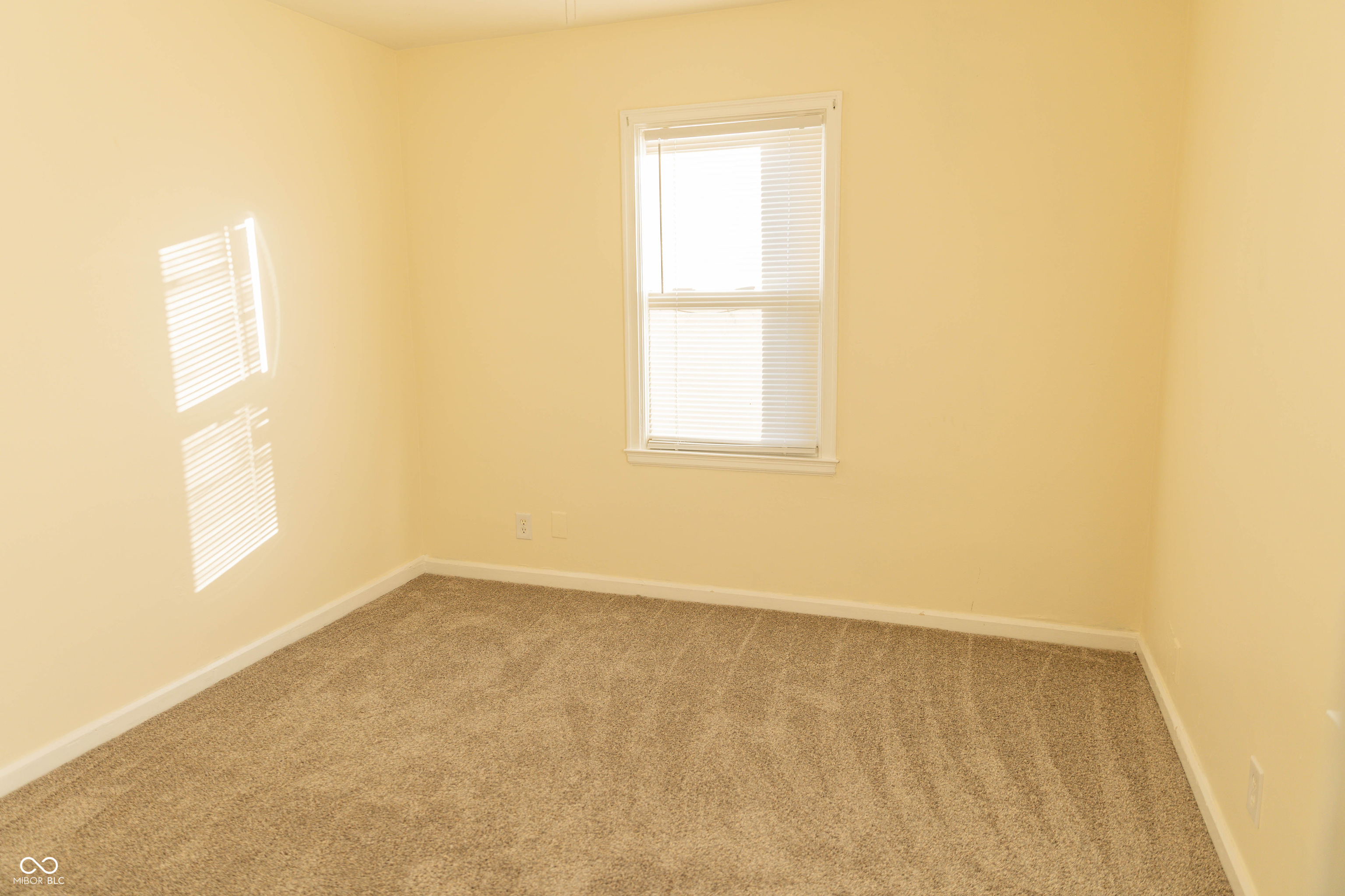 7217 East 10th Street Indianapolis, IN 46219 - Photo 11 of 23