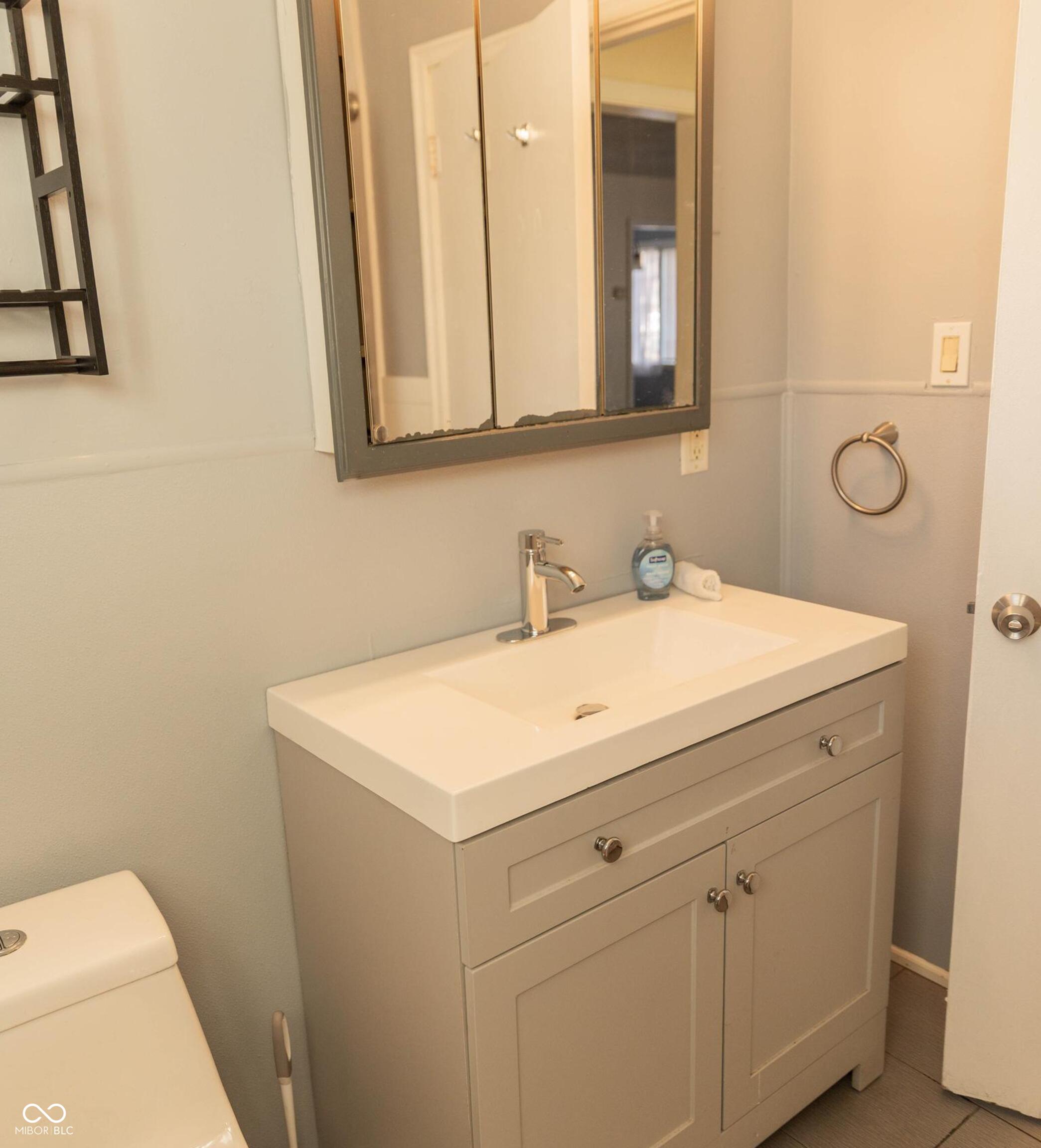 7217 East 10th Street Indianapolis, IN 46219 - Photo 17 of 23